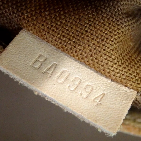 E B Auction Louis Vuitton Alma - Picture 7 of 15